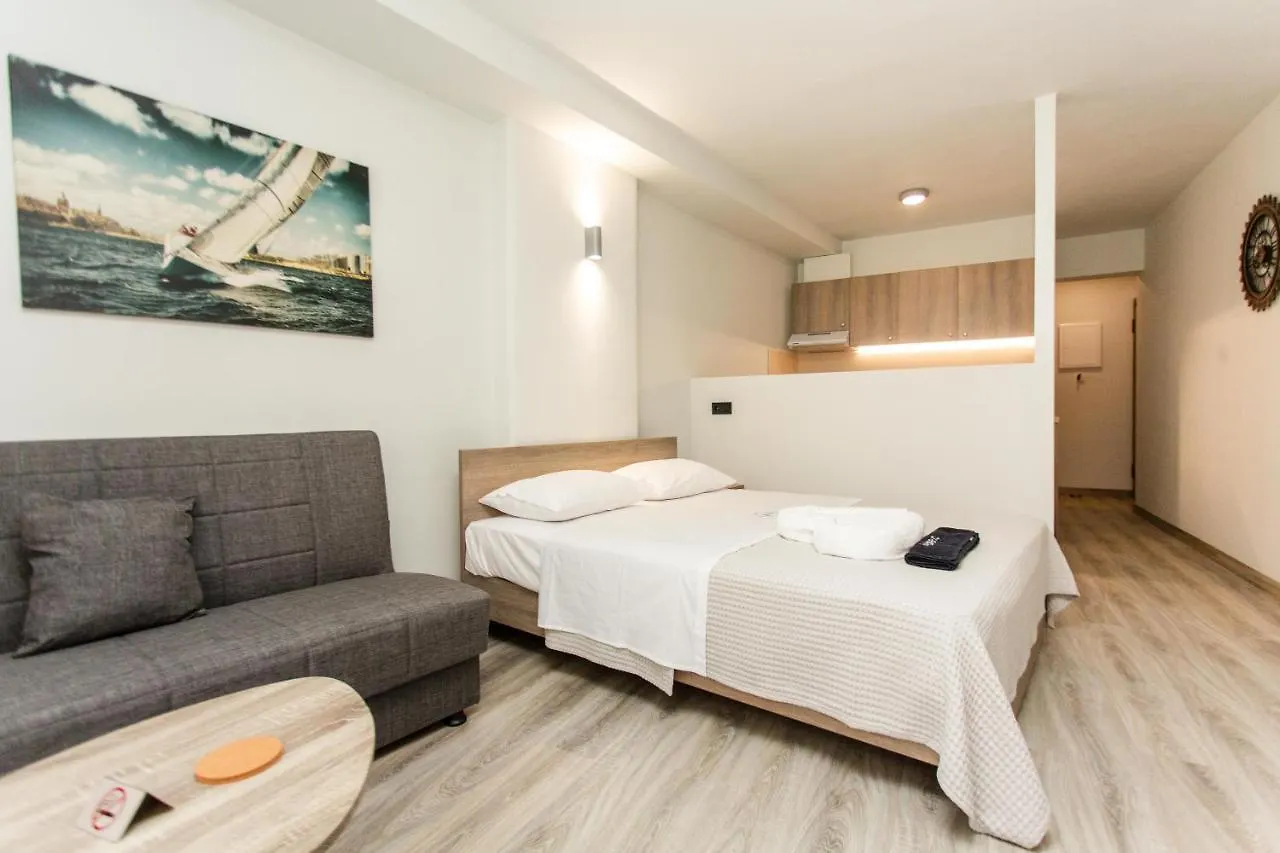 סלוניקי John Central Suites 0*,
