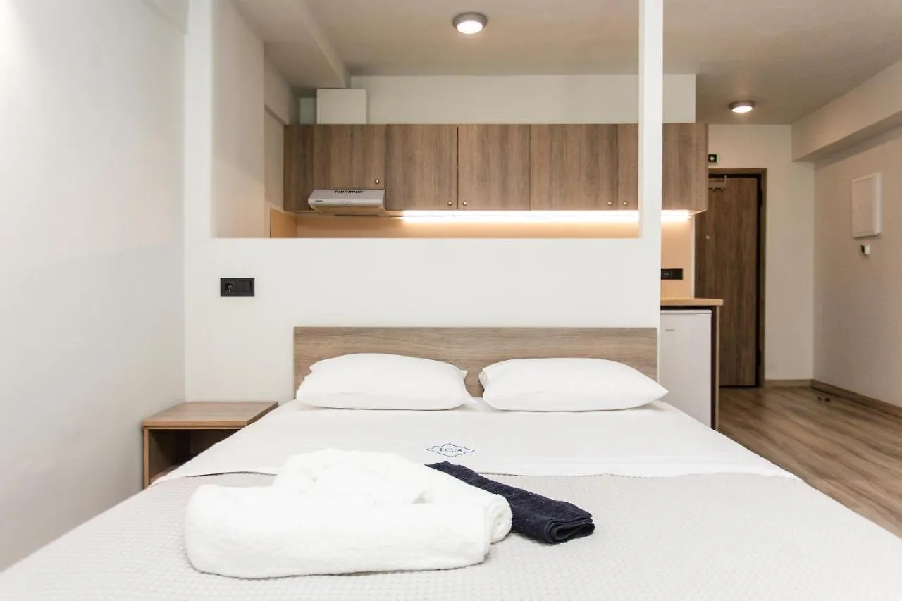 John Central Suites Thessaloniki Apartment
